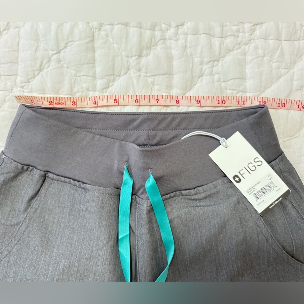 NWT High Waites Yola Scrub Pants In Graphite - Picture 5 of 6